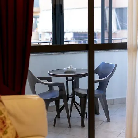 Spacious City Paradise - 3Br Apt In The Heart Of Tirana Exterior photo